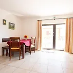 Apartamento Mit Garten In Ruhiger Lage Am Waldrand Pöllauberg