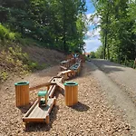 Mit Garten In Ruhiger Lage Am Waldrand *