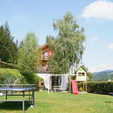 Mit Garten In Ruhiger Lage Am Waldrand *