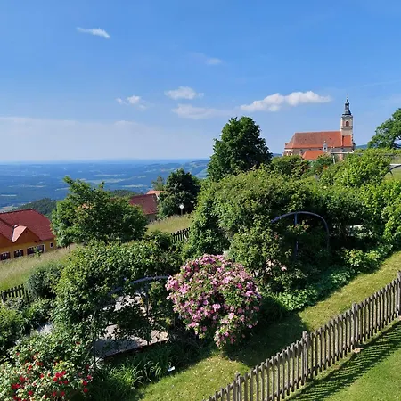 In Ruhiger Lage, Garten - 1 Sz Apartment *