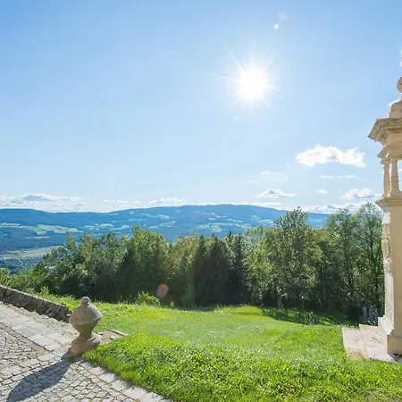 Apartment In Ruhiger Lage, Garten - 1 Sz *