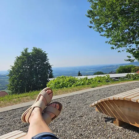 Lägenhet Mit Garten In Ruhiger Lage Am Waldrand
