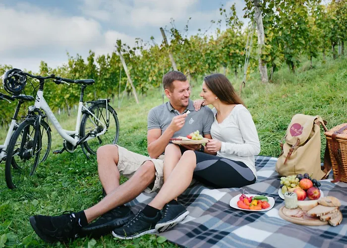 Mit Garten In Ruhiger Lage Am Waldrand *
